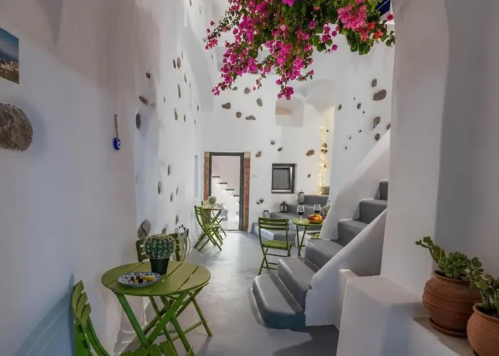 Ira Sea View Couple With Rooftop Jacuzzi * Fira (Santorini)