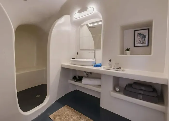 Ira Sea View Couple With Rooftop Jacuzzi Сasa de vacaciones *